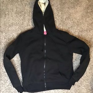 Black fleece sweatshirt